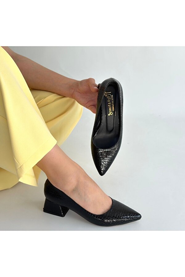 Siyah Rugan Kadın Topuklu Ayakkabı