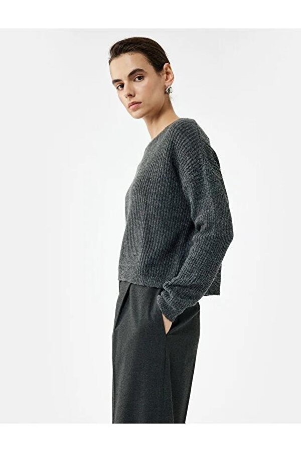 Uzun Kollu Bisiklet Yaka Triko Basic Kadın Kazak 6WAK90025HT