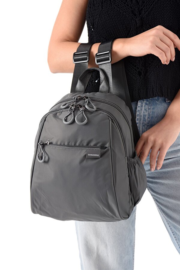 Yumuşak Dokulu Suya Dayanıklı Paraşüt Kumaş Laptop Bölmeli 4 Gözlü Kadın Okul Günlük Sırt Çanta