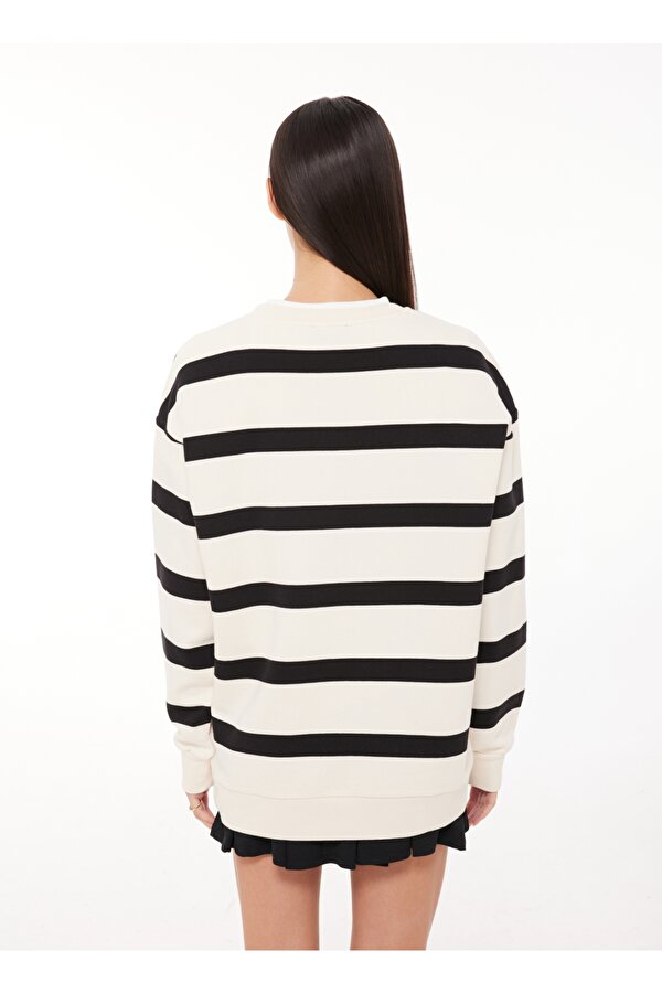 Bisiklet Yaka Çizgili Siyah - Beyaz Kadın Sweatshırt F3WL-SWT9
