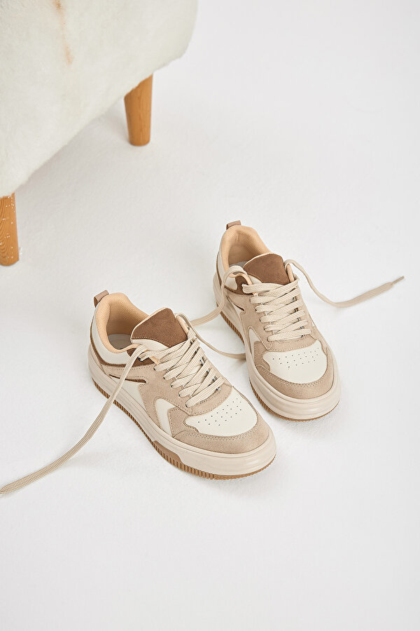 Kadın Bej Toprak Termo Taban Bağcıklı Spor Ayakkabı