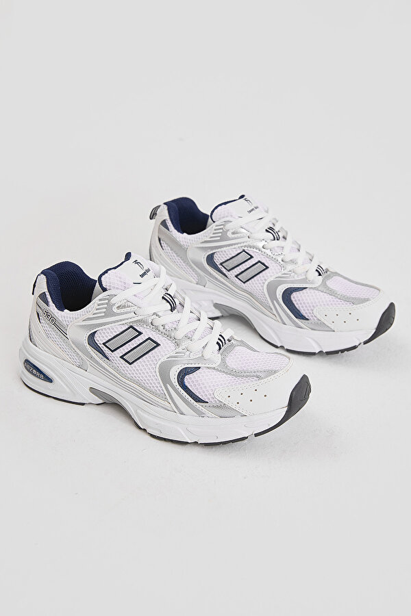 Kadın Beyaz Lacivert Yüksek Faylon Taban Fileli Desenli Spor Ayakkabı
