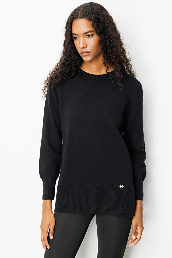 Kadın Sıfır Yaka Yanı Yırtmaçlı Yün Kazak 25214 Siyah