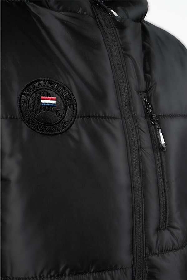 İçi Kürklü Su ve Rüzgar Geçirmez Erkek Çocuk Mont