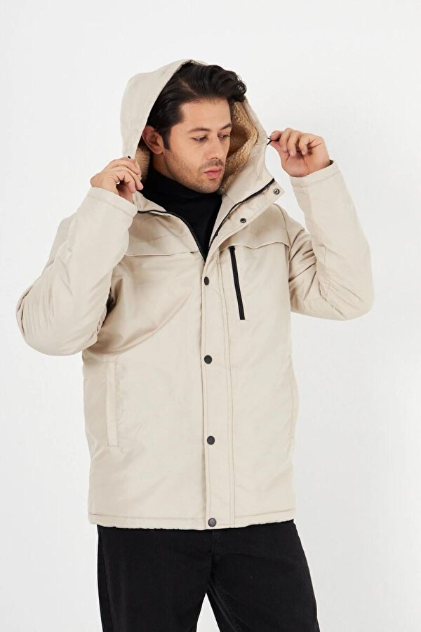 İçi Kürklü Su ve Rüzgar Geçirmez Cepli Kapüşonlu Erkek Mont