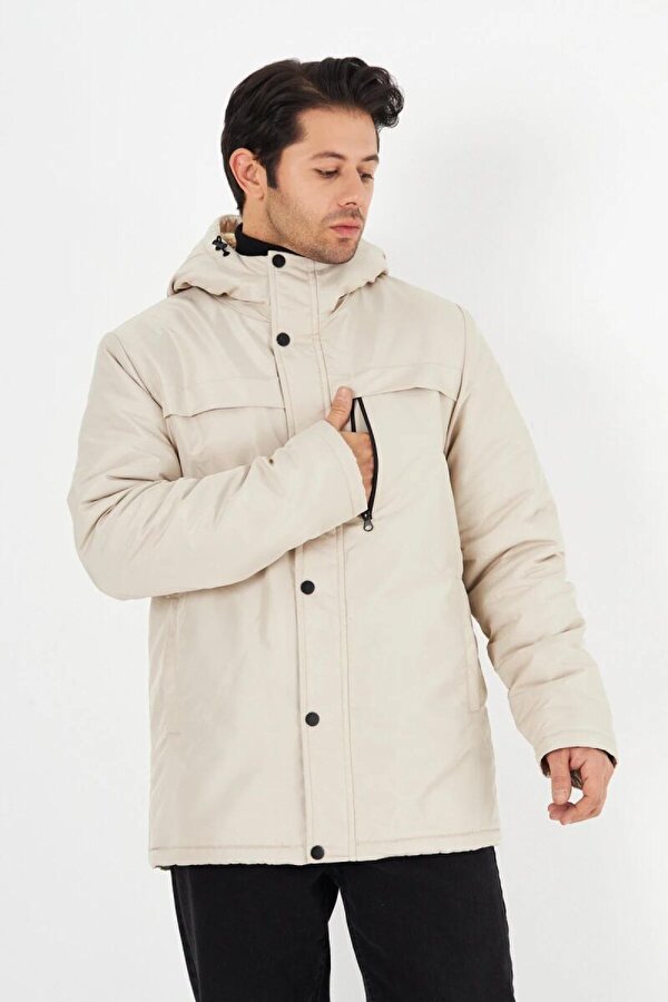 İçi Kürklü Su ve Rüzgar Geçirmez Cepli Kapüşonlu Erkek Mont