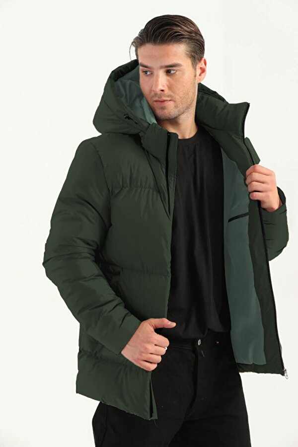 İçi Astarlı Su ve Rüzgar Geçirmez Cepli Kapüşonlu Erkek Mont