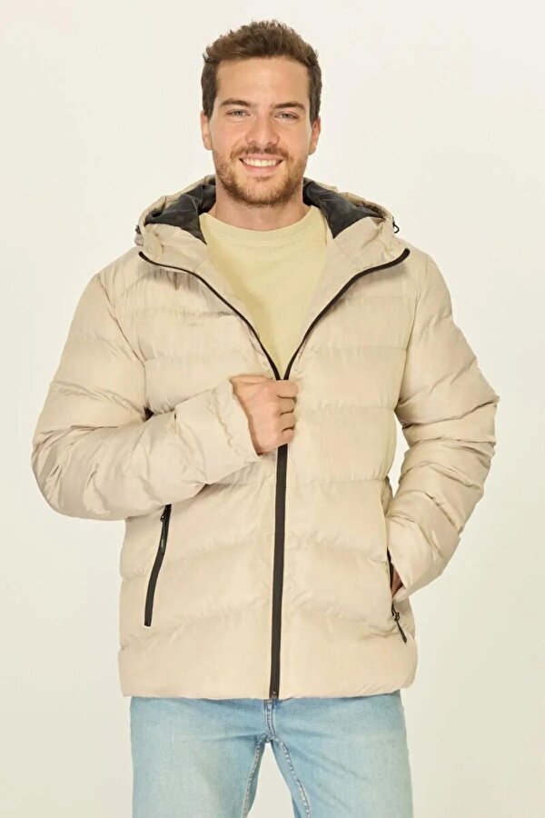 İçi Astarlı Su ve Rüzgar Geçirmez Cepli Kapüşonlu Erkek Mont