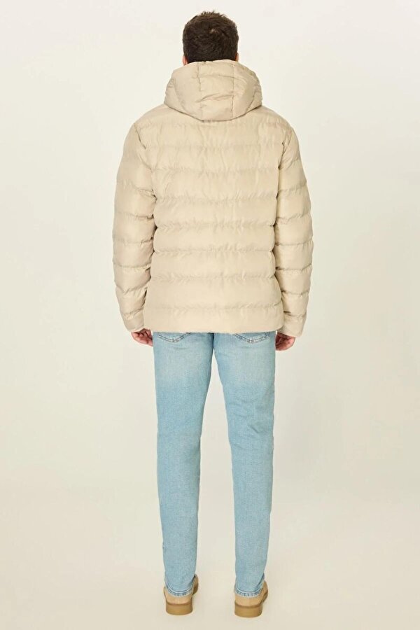 İçi Astarlı Su ve Rüzgar Geçirmez Cepli Kapüşonlu Erkek Mont