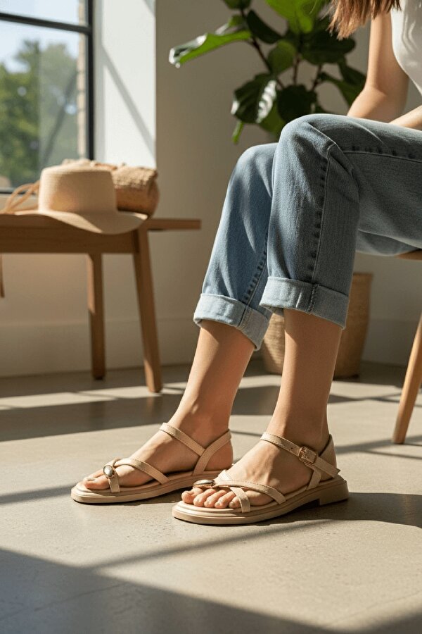 Millo Bej Yüzük Detaylı Günlük Kullanım Sandalet