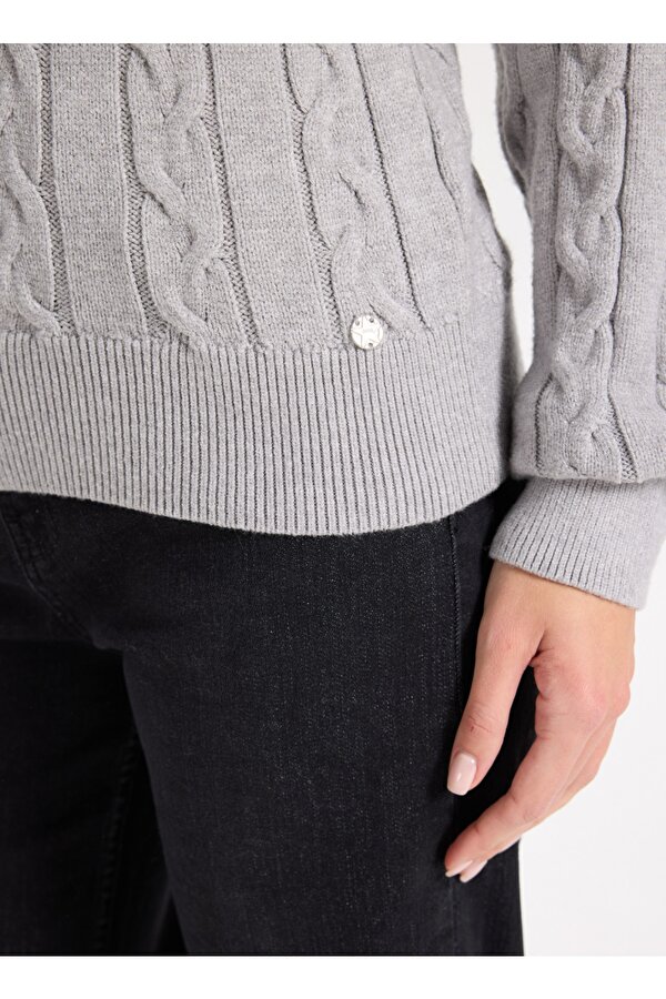 V Yaka Basic Saç Örgü Desenli Gri Melanj Kazak Kadın J5WL-KZK7129