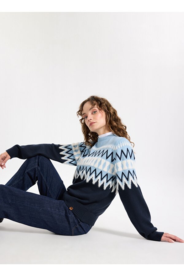 Bisiklet Yaka Relaxed Jakarlı Ekru - Lacivert Kazak Kadın J5WL-KZK7050