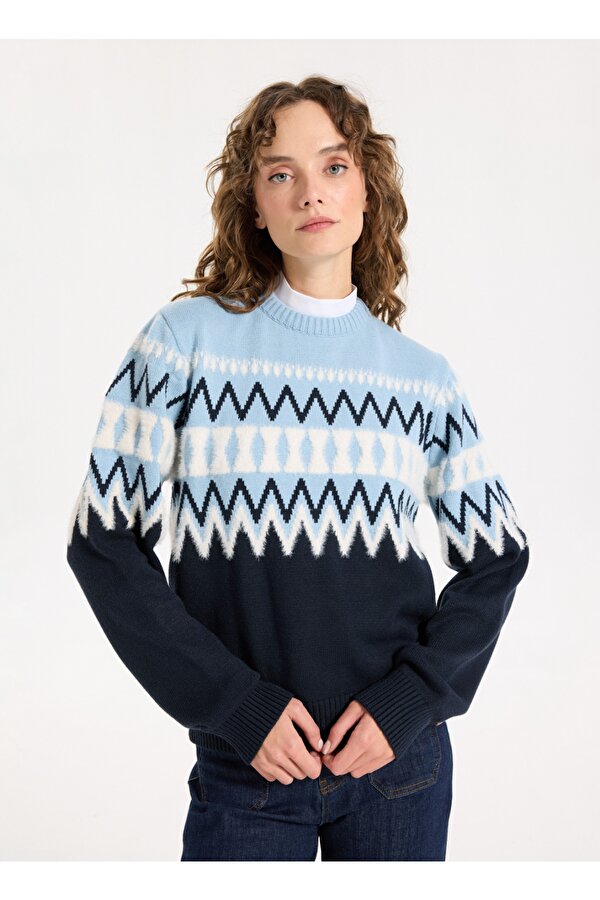 Bisiklet Yaka Relaxed Jakarlı Ekru - Lacivert Kazak Kadın J5WL-KZK7050