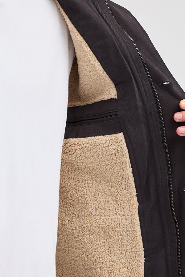 Erkek  İçi Kürklü Soğuk Ve Rüzgar Geçirmez Kışlık Kapşonlu Mont 225