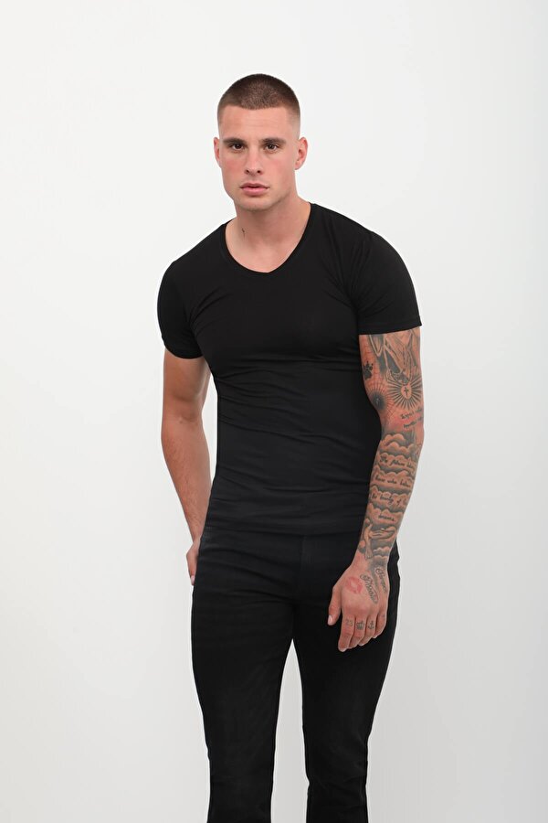 V Yaka Basic Tişört Siyah