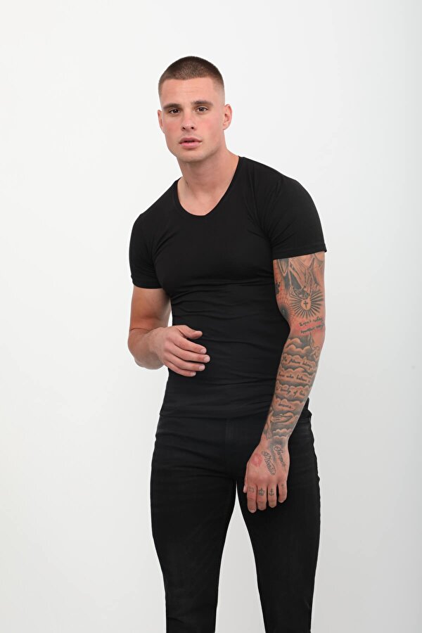 V Yaka Basic Tişört Siyah