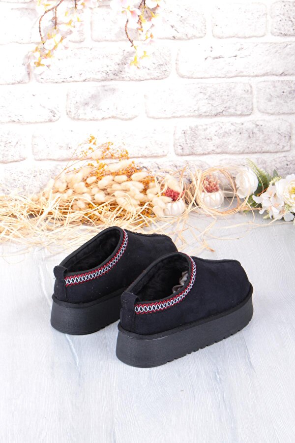 1191 İçi Kürklü Kalın Taban Önü Kapalı Kışlık Kadın Terlik