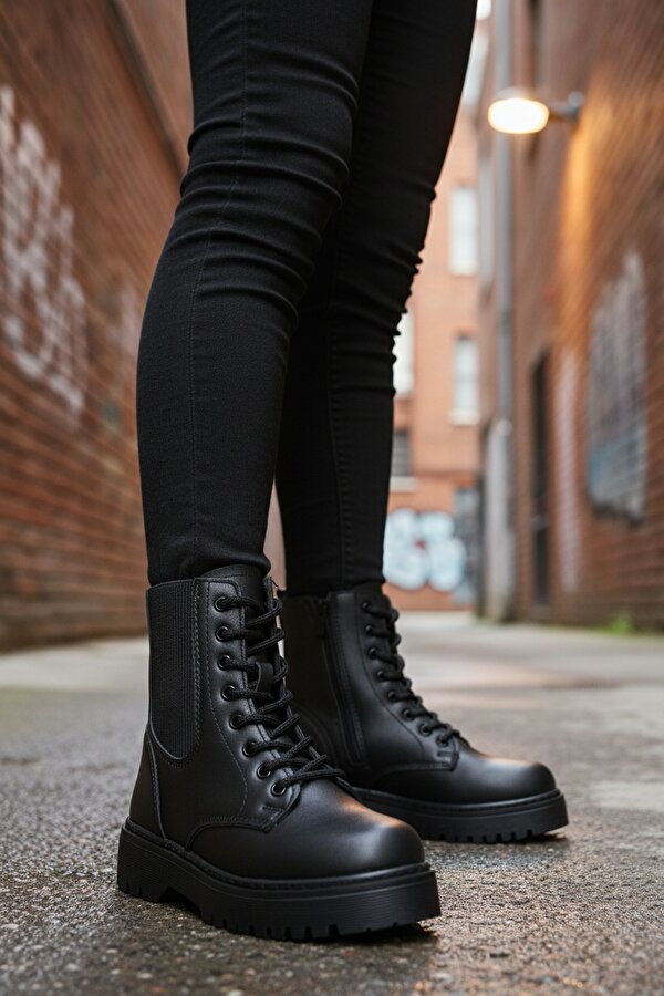 Siyah Polarlı Kaymaz Soğuğa Dirençli Deri Çocuk Bot Tuno 07 F