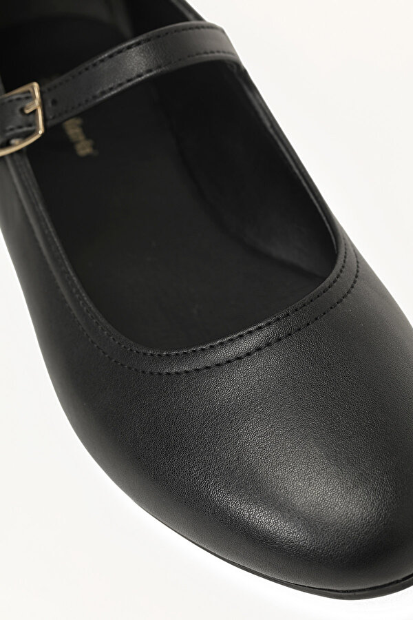 325002.Z 6FX Siyah Kadın Babet