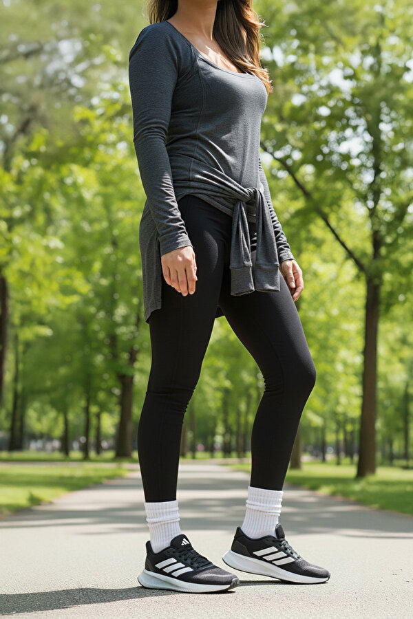 RUNFALCON 5 W Siyah Kadın Koşu Ayakkabısı