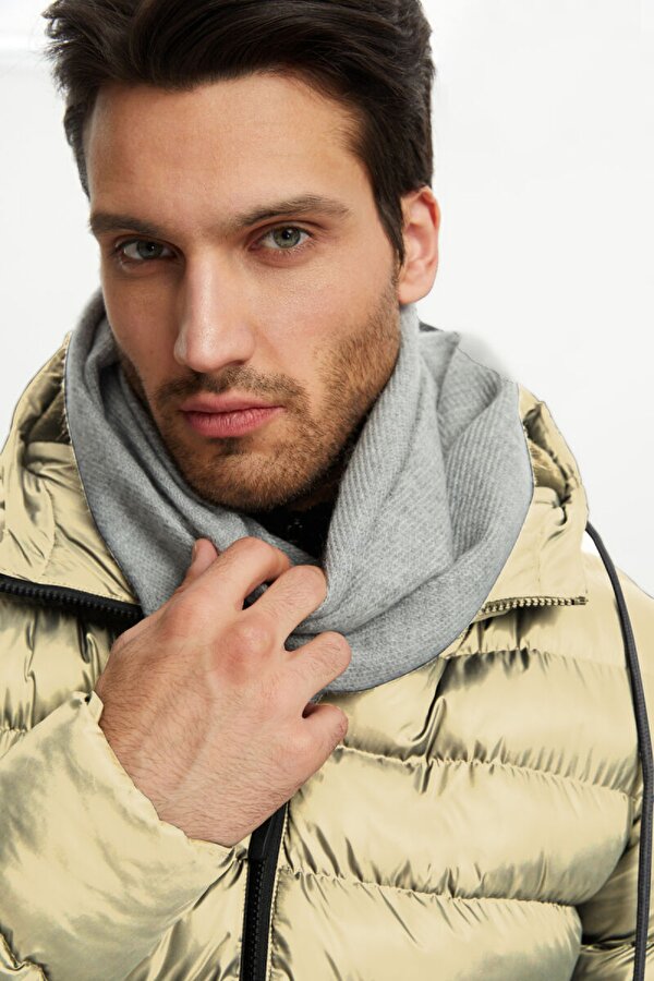 İçi Astarlı Su ve Rüzgar Geçirmez Cepli Kapüşonlu Erkek Mont