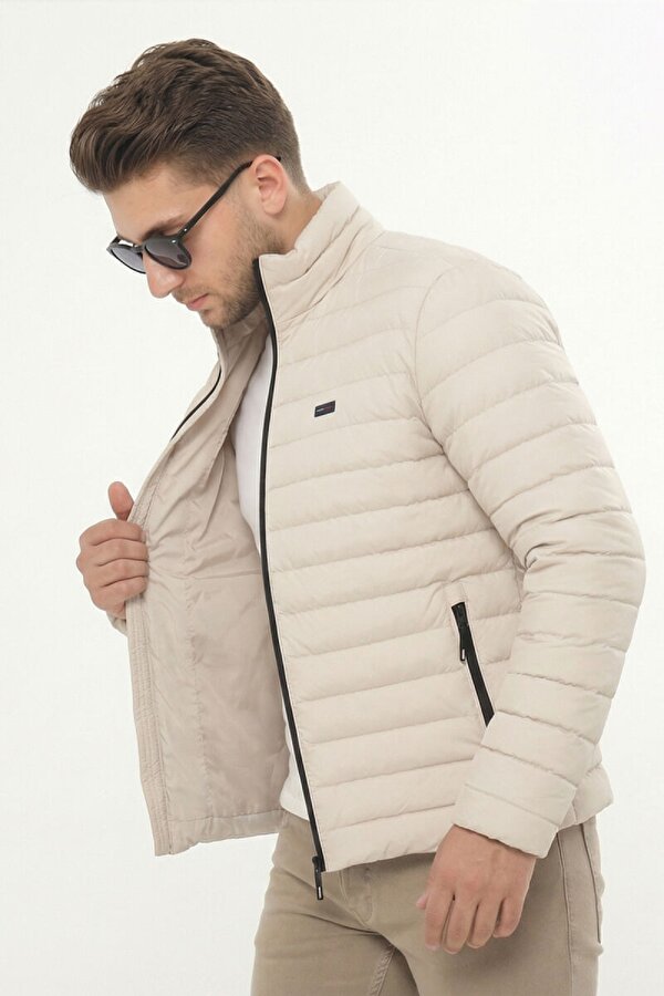 İçi Astarlı Cepli Jel Elyaf Su ve Rüzgar Geçirmez Şişme Kışlık Erkek Mont