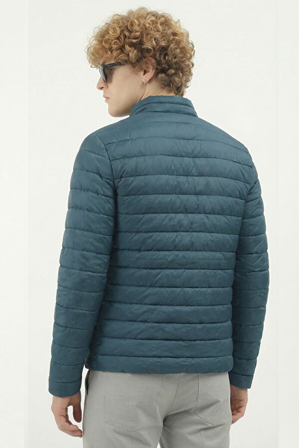 İçi Astarlı Cepli Jel Elyaf Su ve Rüzgar Geçirmez Şişme Kışlık Erkek Mont