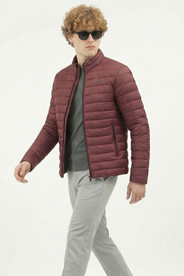 İçi Astarlı Cepli Jel Elyaf Su ve Rüzgar Geçirmez Şişme Kışlık Erkek Mont