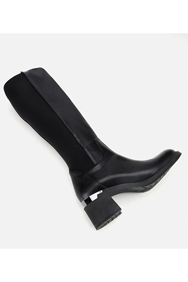 Kadın Siyah Streç Metal Detaylı Topuklu Çizme