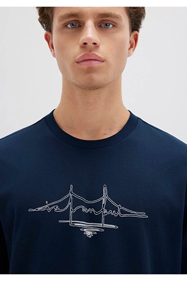 M0611881 İstanbul Nakışlı Tişört Erkek T-Shirt