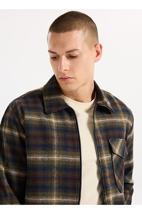 Relaxed Fit Kareli Haki Erkek Gömlek J4WM-GML7209