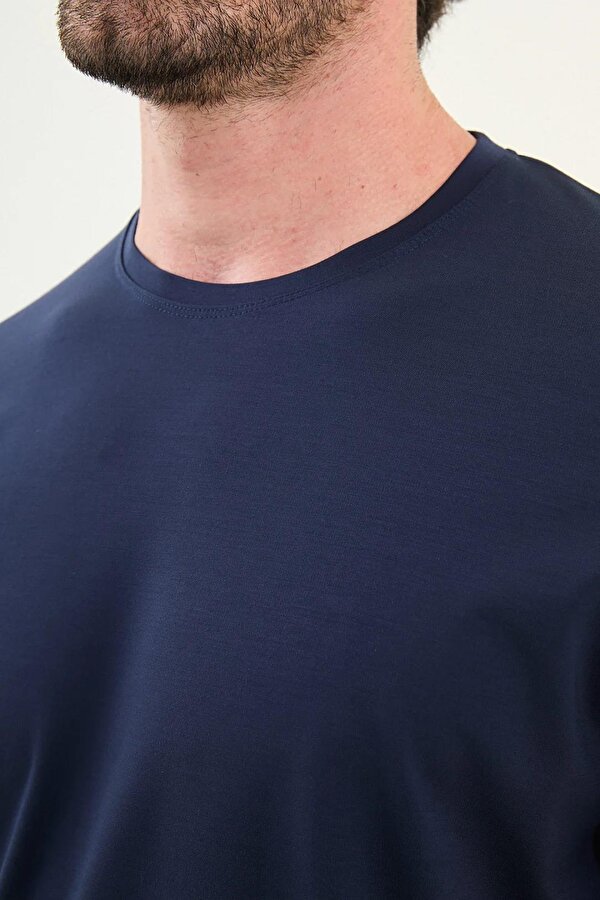 Düz Slim Fit Bisiklet Yaka Basic Erkek T-Shirt 36863