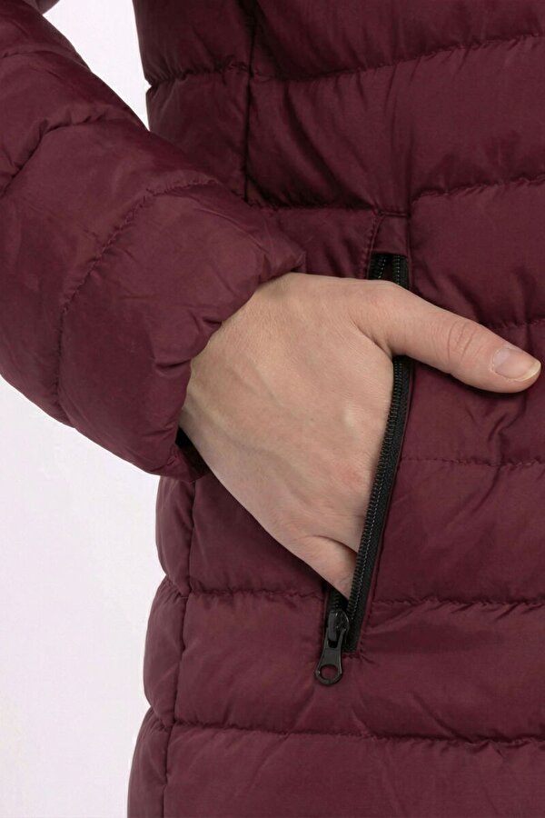 İçi Astarlı Cepli Jel Elyaf Su ve Rüzgar Geçirmez Şişme Kışlık Kadın Mont