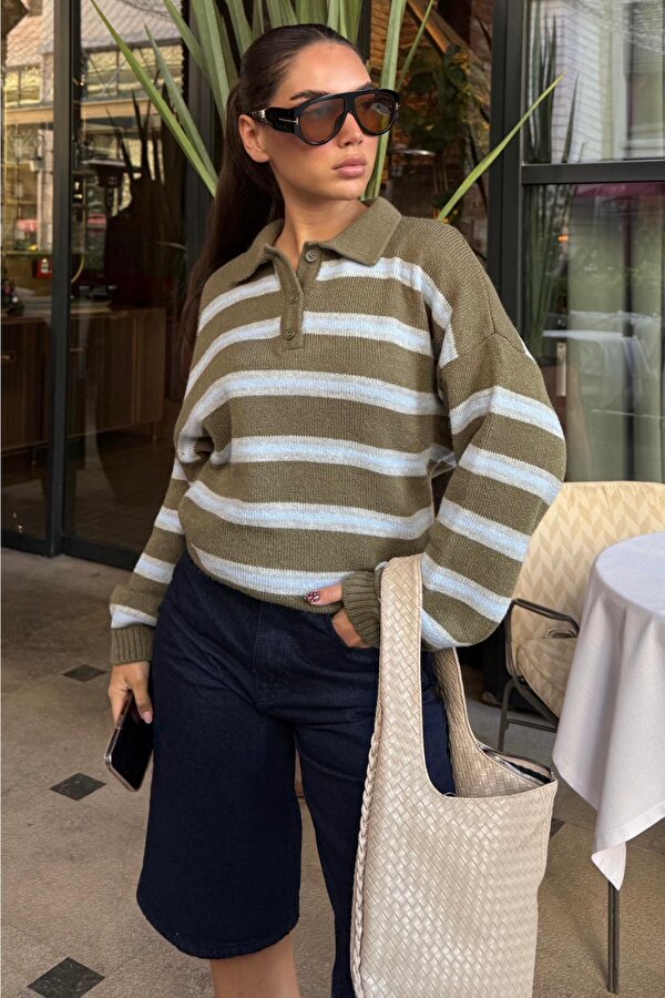 Haki Polo Yaka Çizgili Kadın Triko Kazak Mg2469