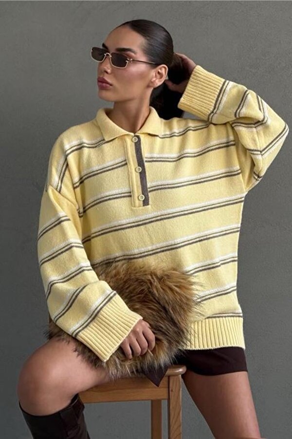 Sarı Çizgili Düğmeli Polo Yaka Kazak Mg2357