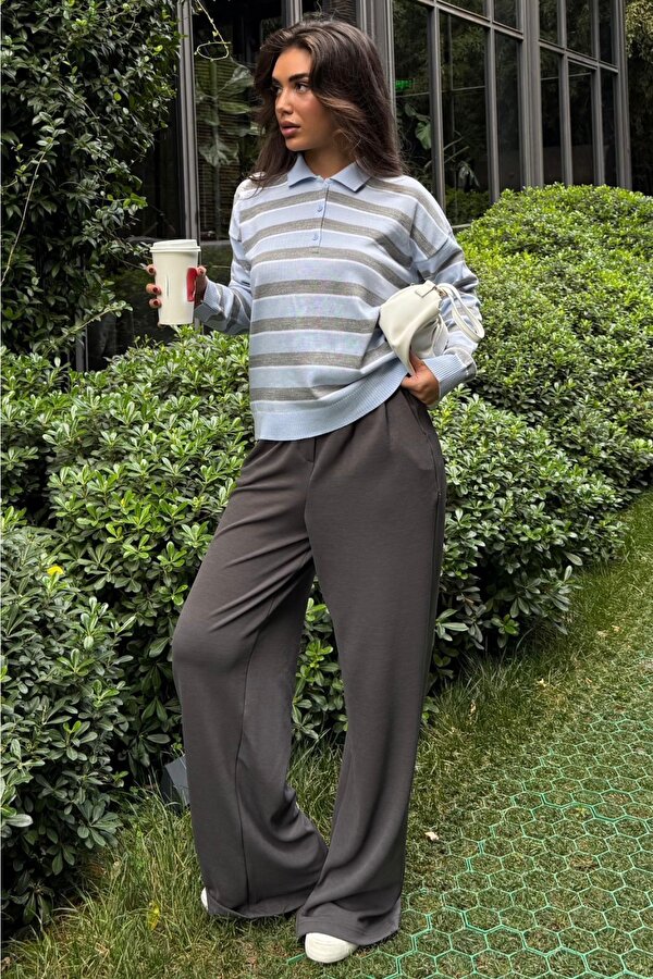 Mavi Çizgili Polo Yaka Düğmeli Kadın Kazak MG2561