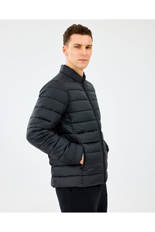 M Essential Outerwear Padded Jacket Erkek Siyah Mont S231242-3817