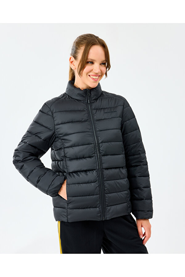 W Essential Outerwear Padded Jacket Kadın Siyah Mont S231240-3817