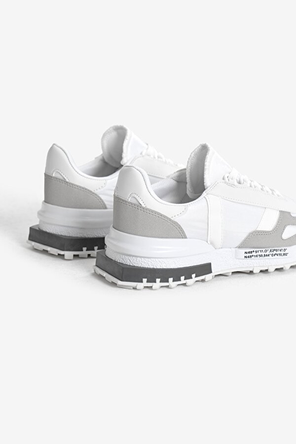 Unisex Beyaz Gri Kalın Termo Taban Yazı Detaylı Retro Stil Günlük Spor Ayakkabı