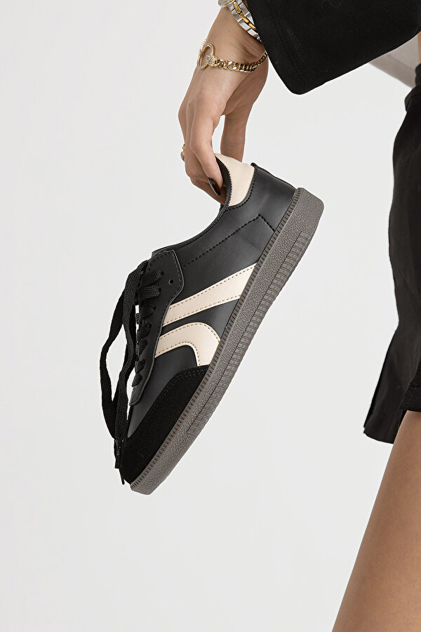 Kadın Siyah Bej Termo Taban Yanı Şeritli Bağcıklı Spor Ayakkabı