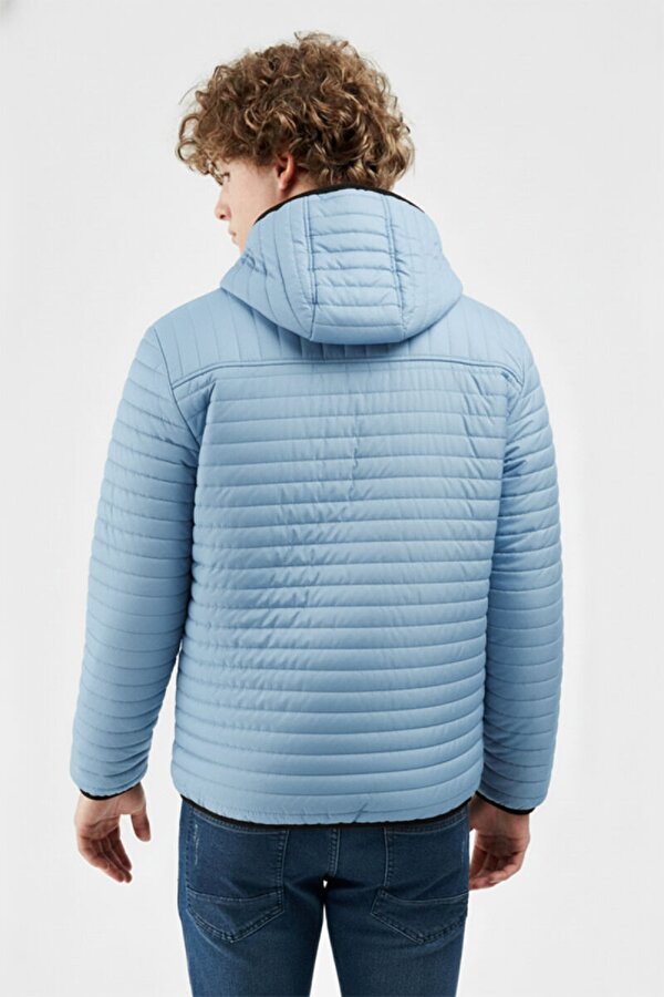 İçi Astarlı Cepli Kapüşonlu Jel Elyaf Su ve Rüzgar Geçirmez Şişme Kışlık Erkek Mont