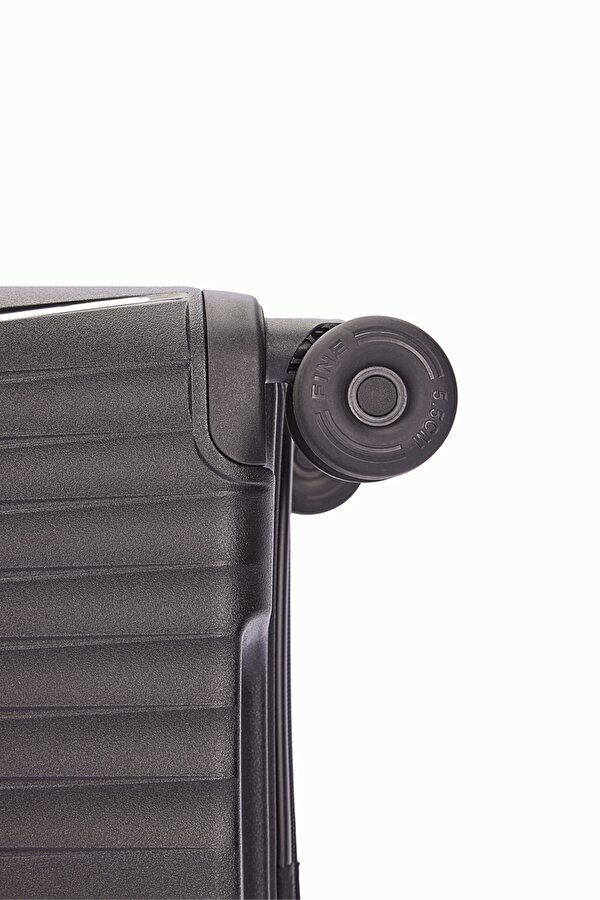 Benetton 8010 Laptop bölmeli Küçük Boy Polipropilen Kırılmaz Valiz  Tekerlekli Valiz SİYAH