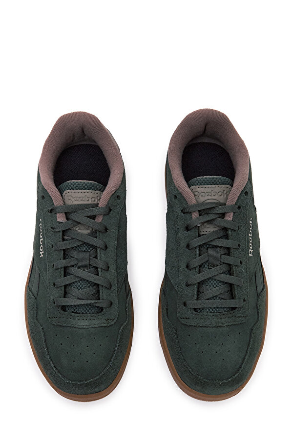 COURT ADVANCE Sneakers