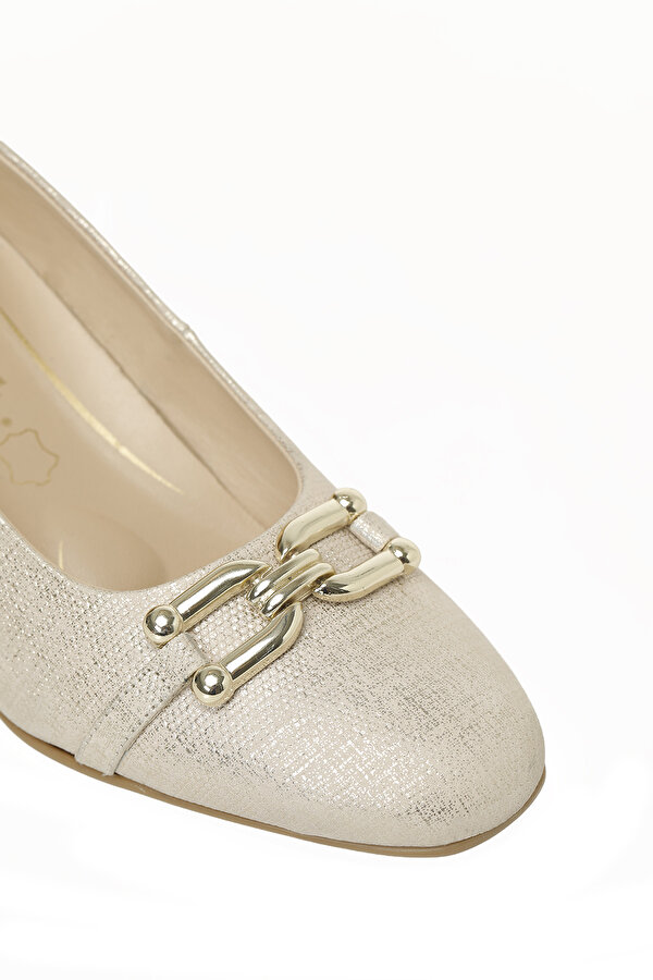 105776.Z6FX Bej Kadın Topuklu Ayakkabı