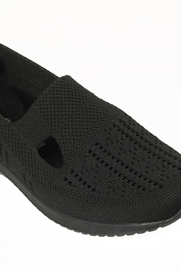 105778.Z6FX Siyah Kadın Comfort Ayakkabı