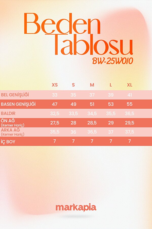 Kadın Yüksek Bel Püsküllü Paça Jean Şort