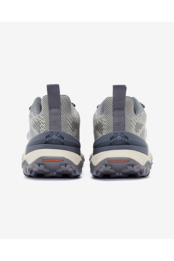 MOTION ACCESS LOW LACE UP SNEAKER