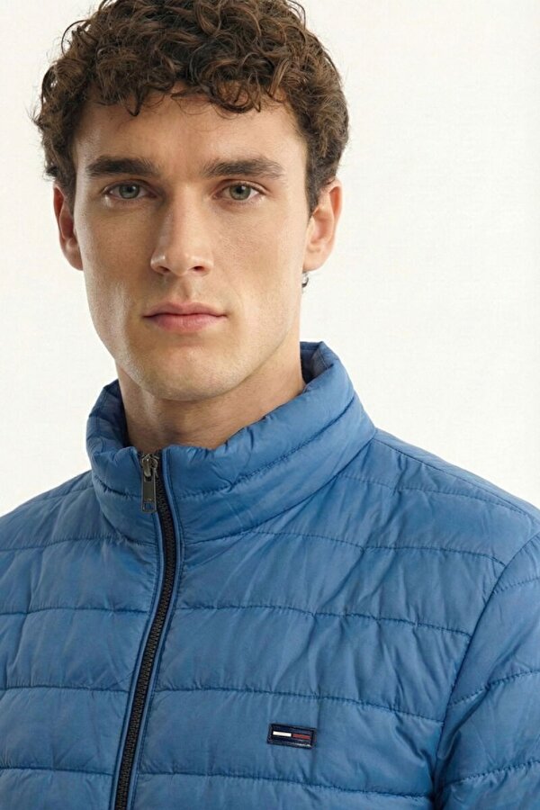 İçi Astarlı Cepli  Jel Elyaflı Su ve Rügar Geçirmez Erkek Kışlık Mont