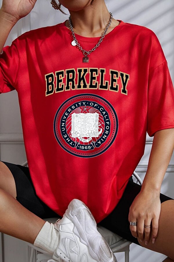 Unisex Berkeley Baskılı T-shirt - FLO 3 Al 1 Öde