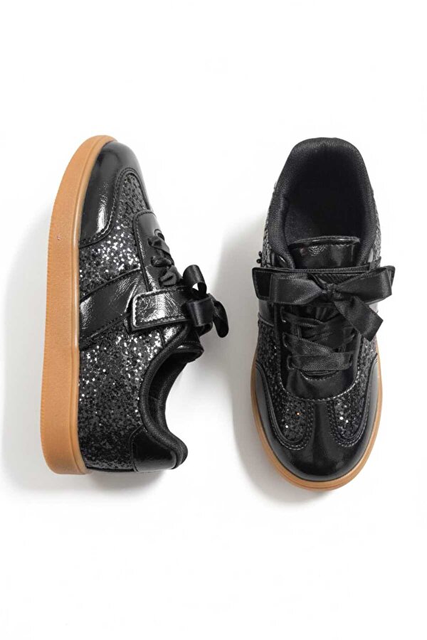 CIRTLI VE FİYONKLU PULLU ÇOCUK SNEAKER AYAKKABI